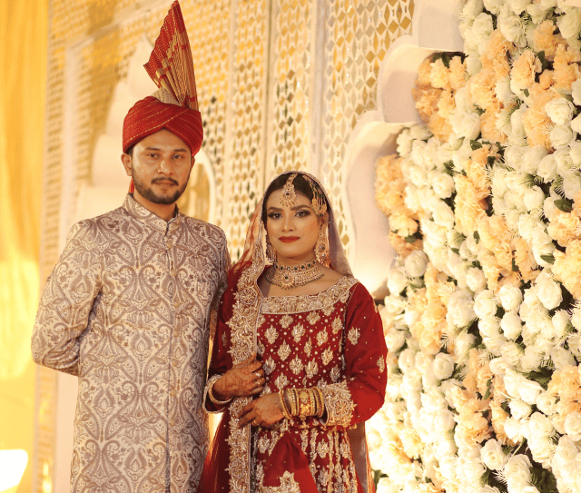 pakistani-wedding-couple-asian-bridal-dresses-indian-bridal-outfits-bridal-dress-design