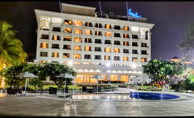 Sun N Sand Mumbai, Juhu, Mumbai (1)